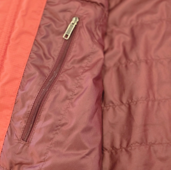 Women's Patagonia Insulated Torrentshell Jacket Size Small - Picture 5 of 13
